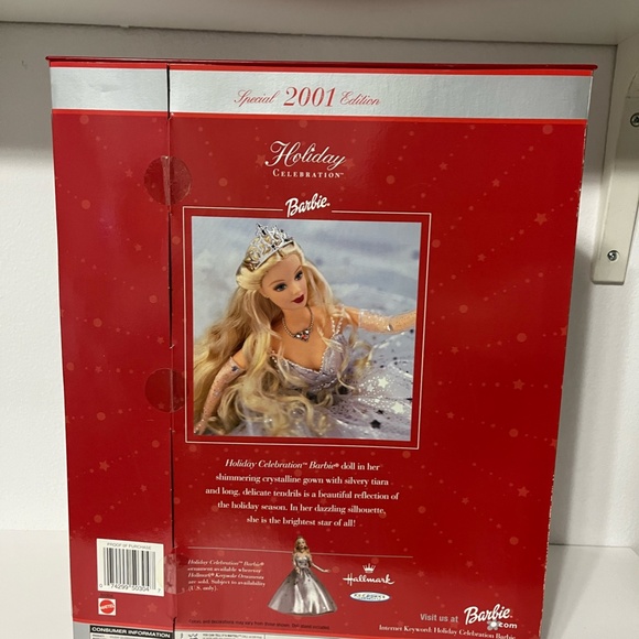 Holiday Celebration Barbie 2001 - Picture 2 of 2